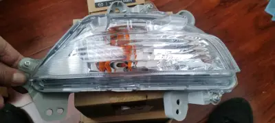 Foco delantero Mazda 3 - miniatura 2
