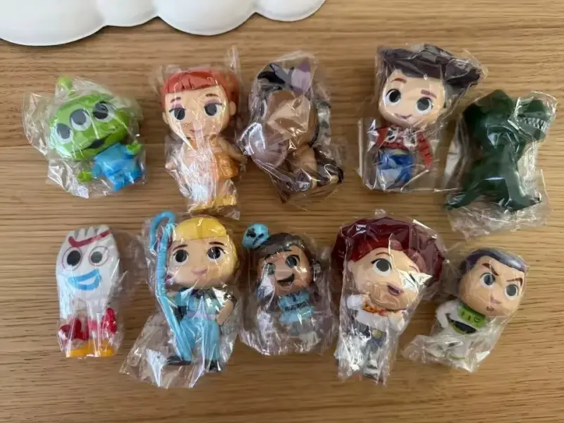 Toy Story con set de 10 figuras de colección - 2