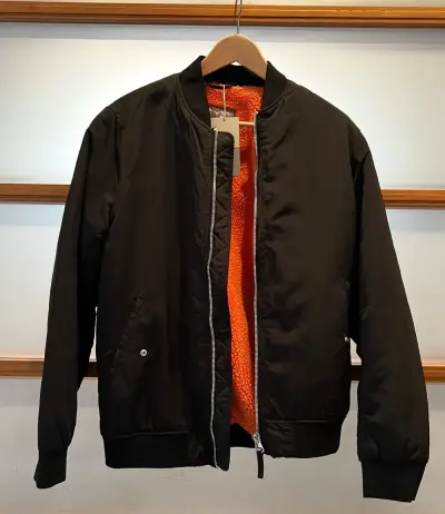 Chaqueta bomber negra hombre - miniatura 1