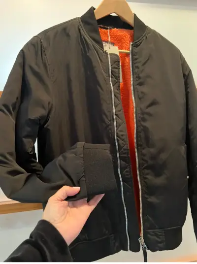 Chaqueta bomber negra hombre - miniatura 3