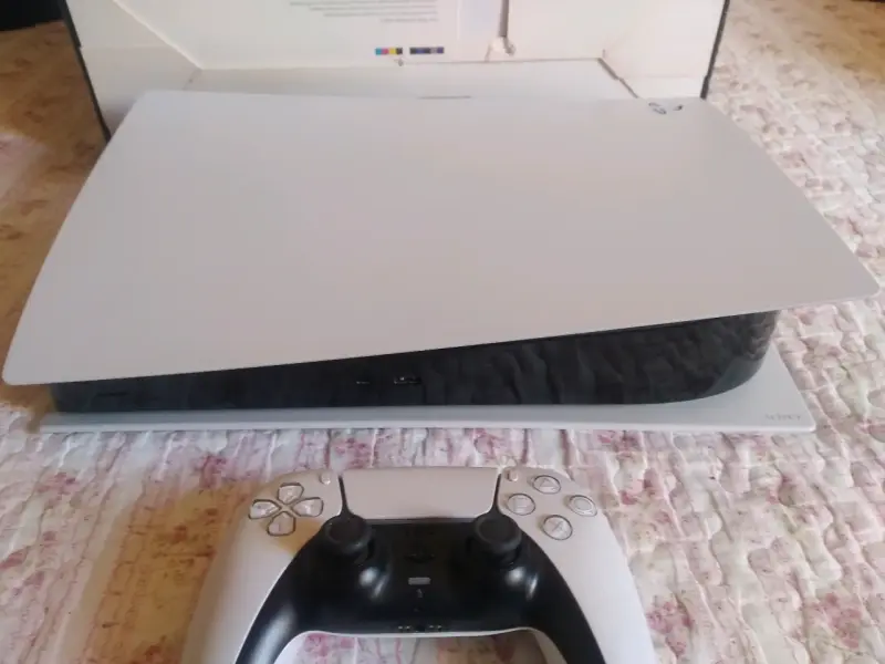 Playstation 5 Digital Edition + 90 videouegos - 3
