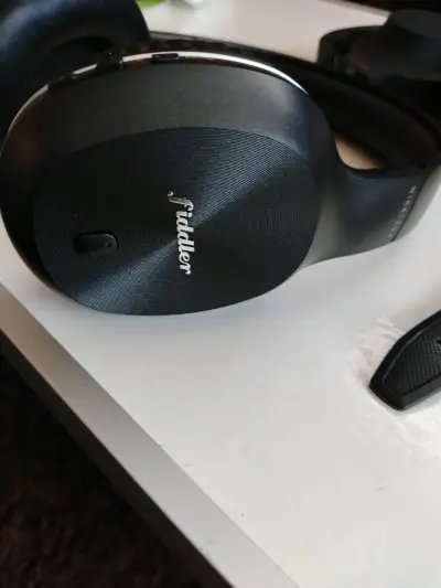 Auriculares Bluetooth negros - miniatura 5