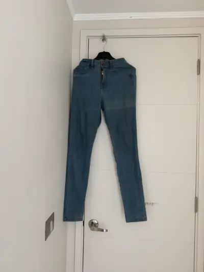 Jeans oscuros unisex - miniatura 4
