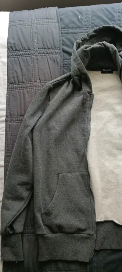 Polerón gris Islander talla S - miniatura 3
