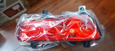 Luz trasera antiniebla BAIC nueva - miniatura 6