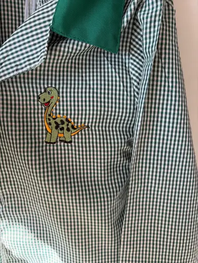 Delantal escolar verde a cuadros - miniatura 2
