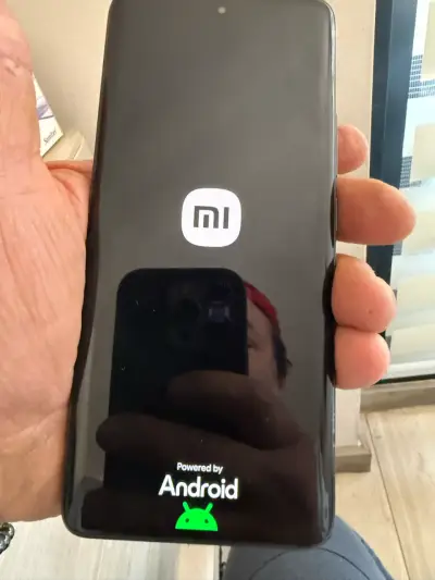 Teléfono inteligente Xiaomi negro - miniatura 1