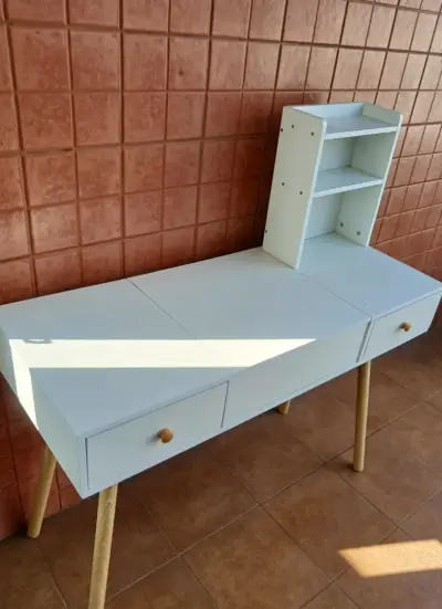 Tocador blanco con espejo - miniatura 2