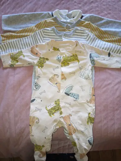 Lote de bebe 0/3 meses - miniatura 6