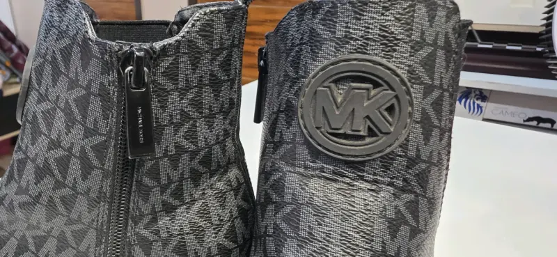 Botines de cuero negros MK - 5