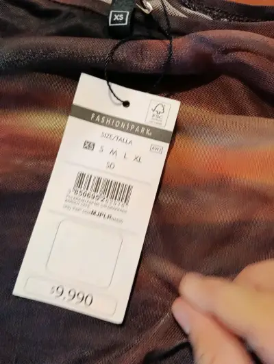 Polera manga larga traslúcida - miniatura 2