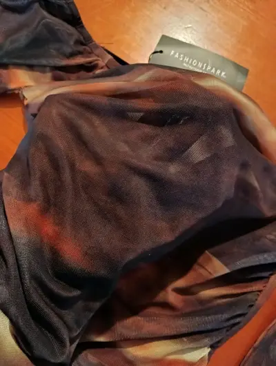 Polera manga larga traslúcida - miniatura 4