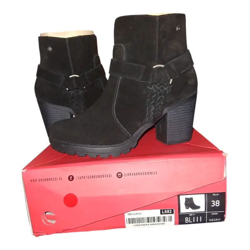 Botines negros Bruno Rossi talla 38