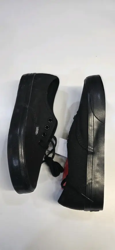 Zapatillas negras Vans nuevas - miniatura 4