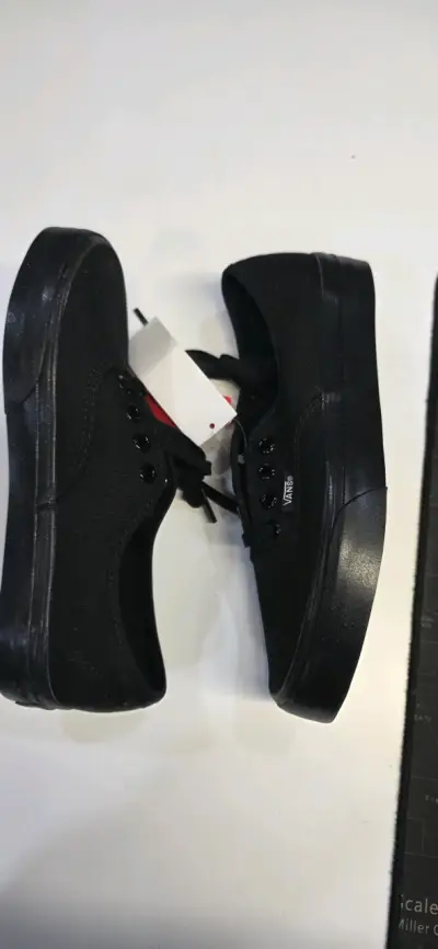 Zapatillas negras Vans nuevas - miniatura 5
