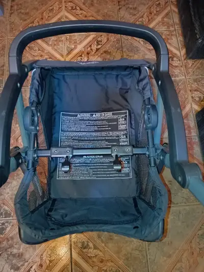 Coche porta huevito Graco - miniatura 5