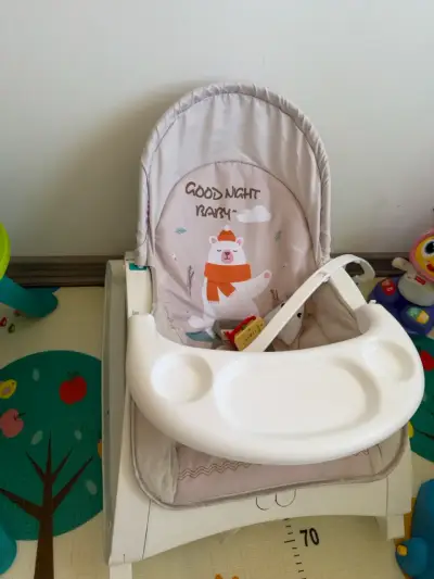 Silla mecedora para bebé - miniatura 3