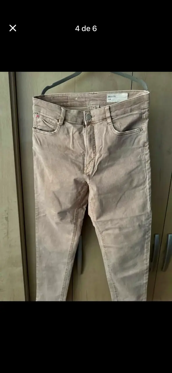 Jeans beige Mom Fit marca Esprit