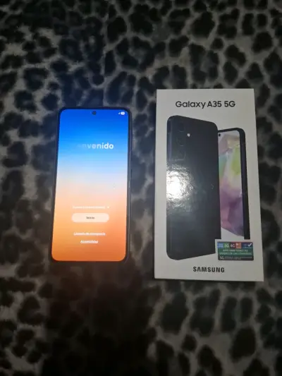 Samsung Galaxy A35 5G usado un año - miniatura 1