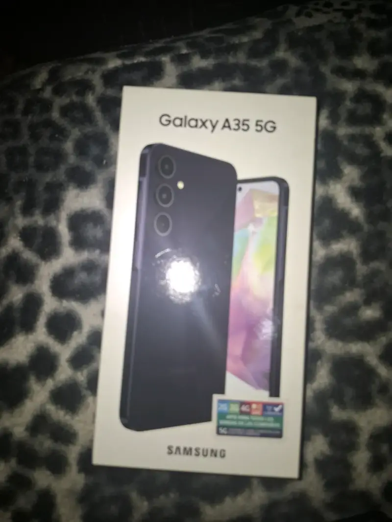 Samsung Galaxy A35 5G usado un año - 3