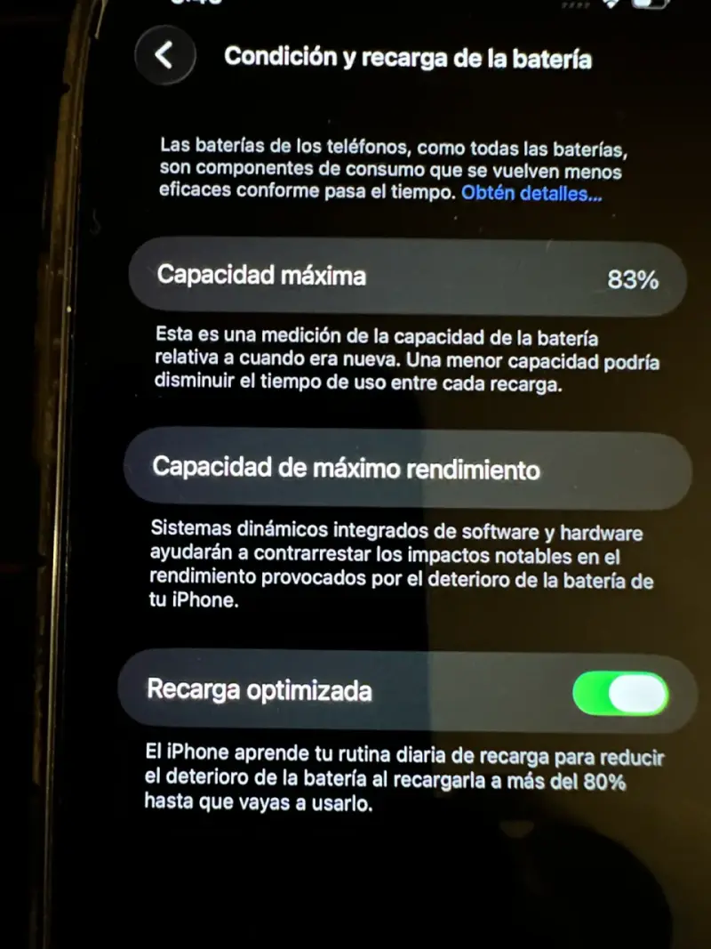iPhone 12 Pro usado en azul - 5