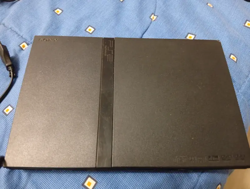 Consola Sony PS2 con controles :: VoP - 5
