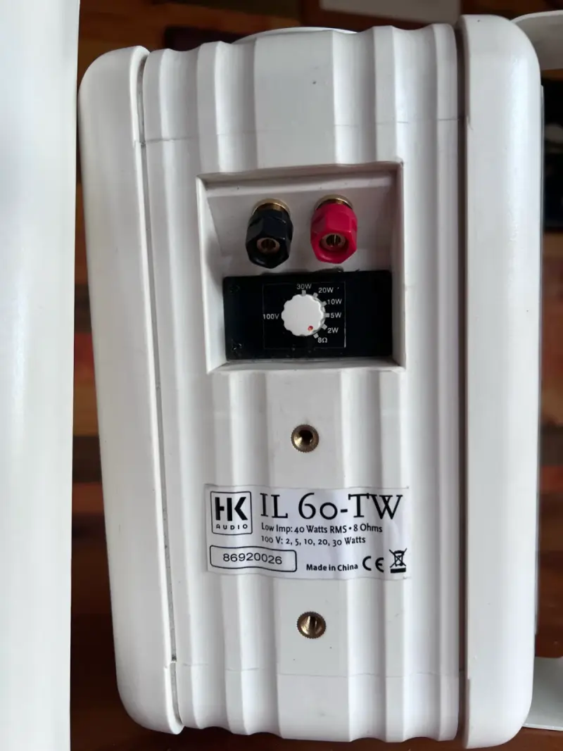 Altavoces HK - 2