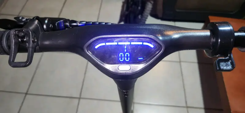 Scooter eléctrico plegable - 3