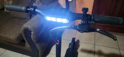 Scooter eléctrico plegable - miniatura 6