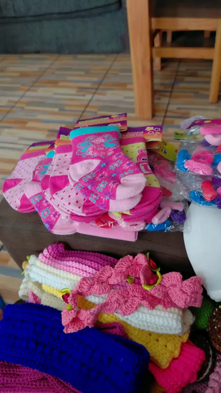 Lote de tejidos a crochet - 2