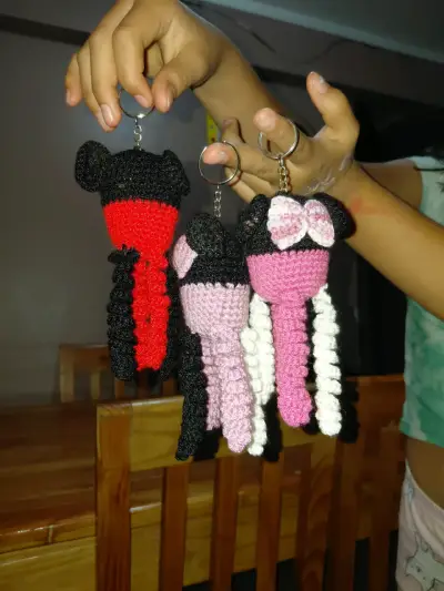 Lote de tejidos a crochet - miniatura 4
