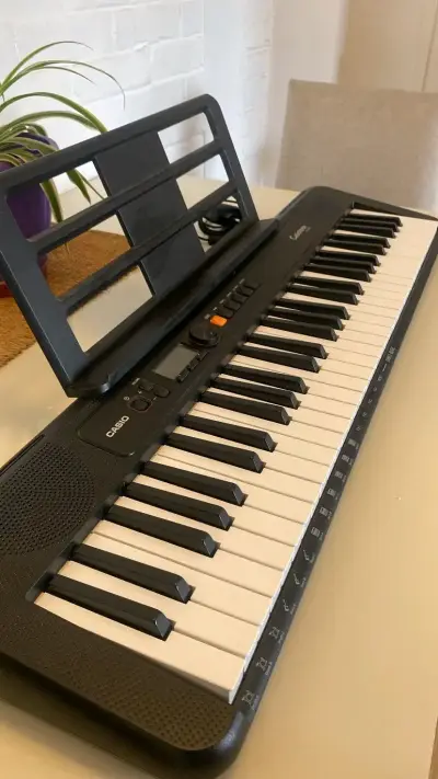 Teclado digital Casio Casiotone - miniatura 3