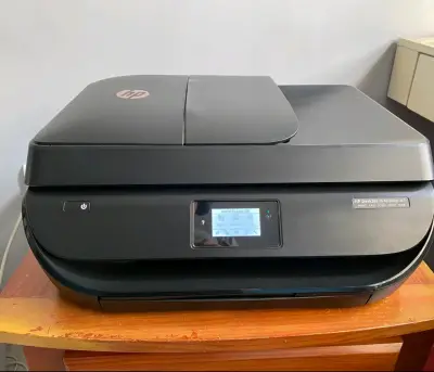Impresora HP multifuncional - miniatura 2