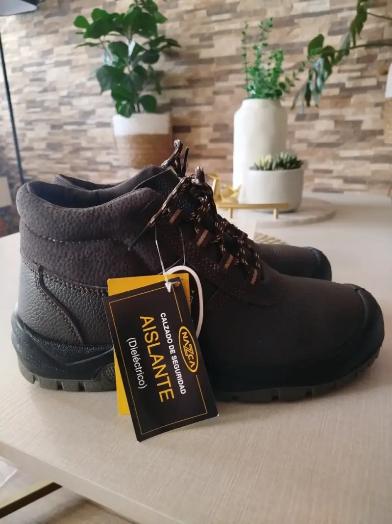 Botas de seguridad dielectrica marrón - 1