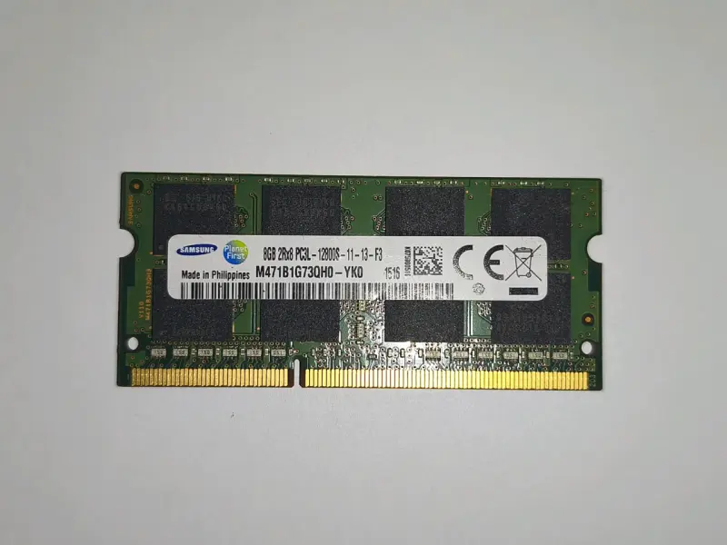 Memoria RAM 8GB Samsung DDR3 - 1