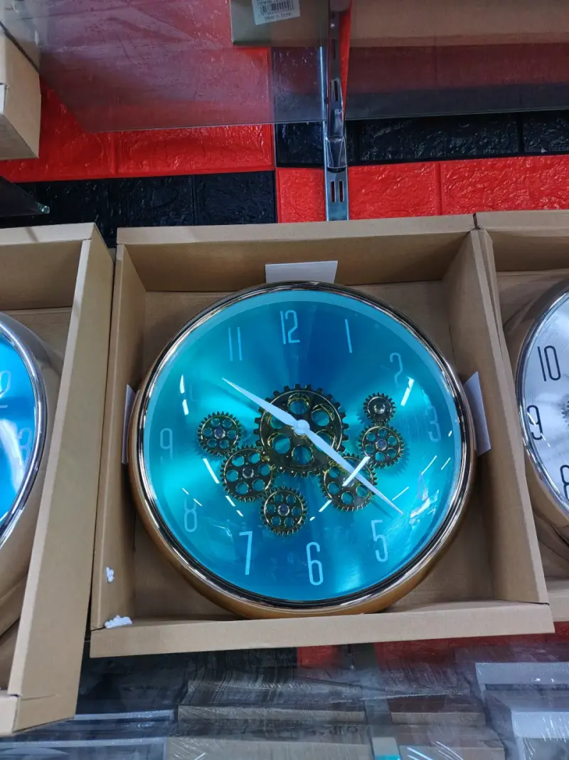 Reloj de pared azul con engranajes - 2