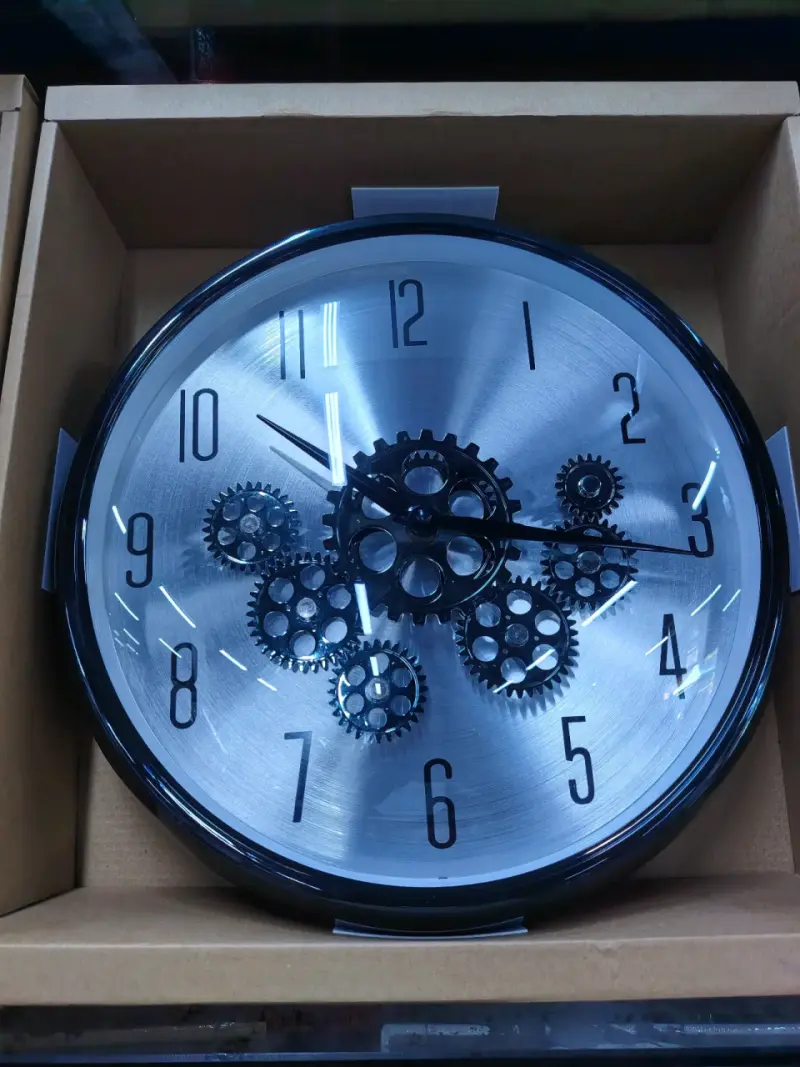 Reloj de pared azul con engranajes - 4