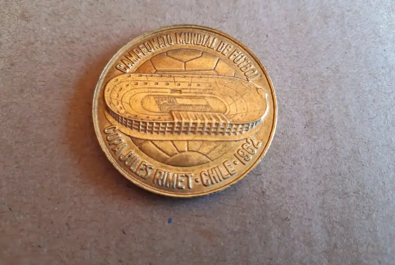 MEDALA Mundial CHILE 1962 ORIGINAL IMPECABLE - 2