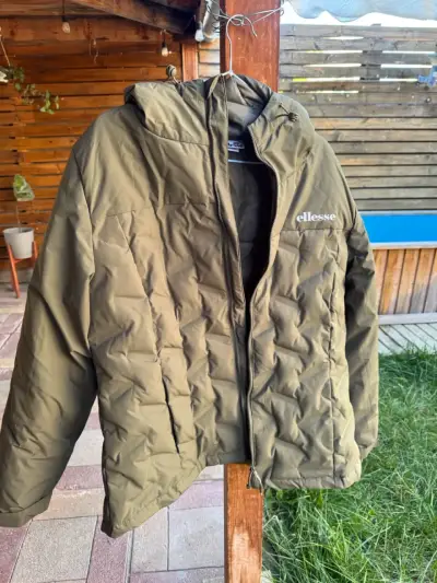 Chaqueta ELLESSE acolchada verde - miniatura 1