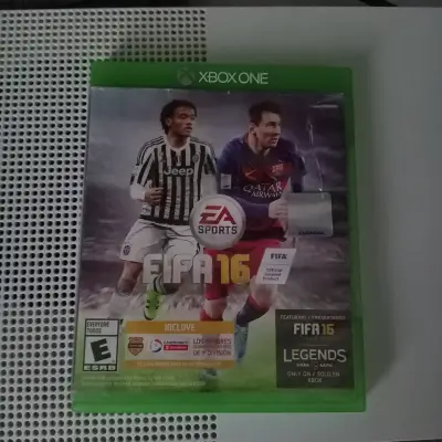 Consola Xbox One S - miniatura 4