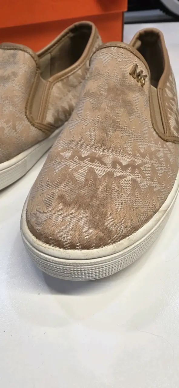 Zapatillas slip-on beige - 6