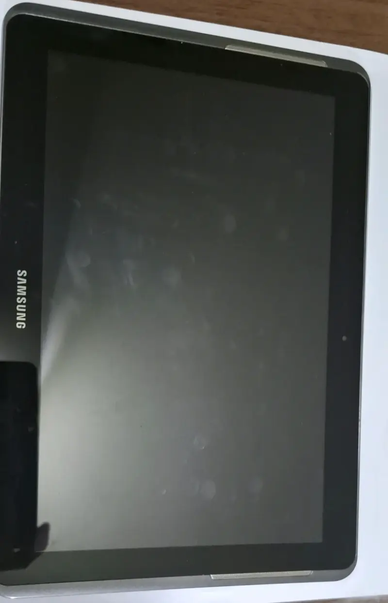 Tablet Samsung 10 pulgadas - 1
