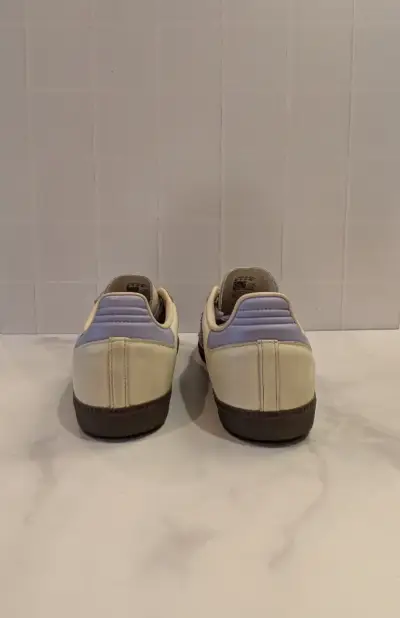 Zapatillas ADIDAS SAMBA deportivas blancas y lilas - miniatura 3