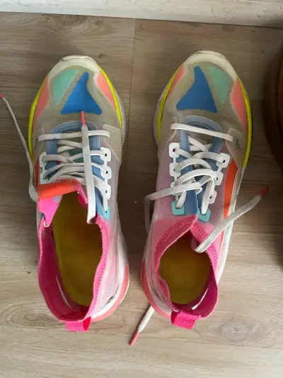 Zapatillas deportivas multicolor - miniatura 1