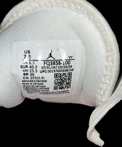 Zapatillas deportivas blancas coloridas - miniatura 3
