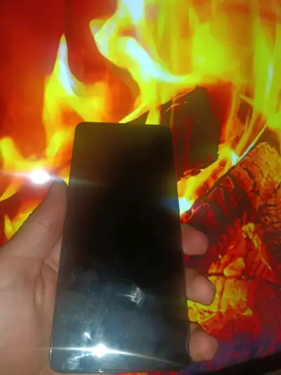 Smartphone  Samsung a51 en buen estado - miniatura 1