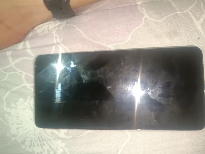 Smartphone Samsung a51 en buen estado - 5