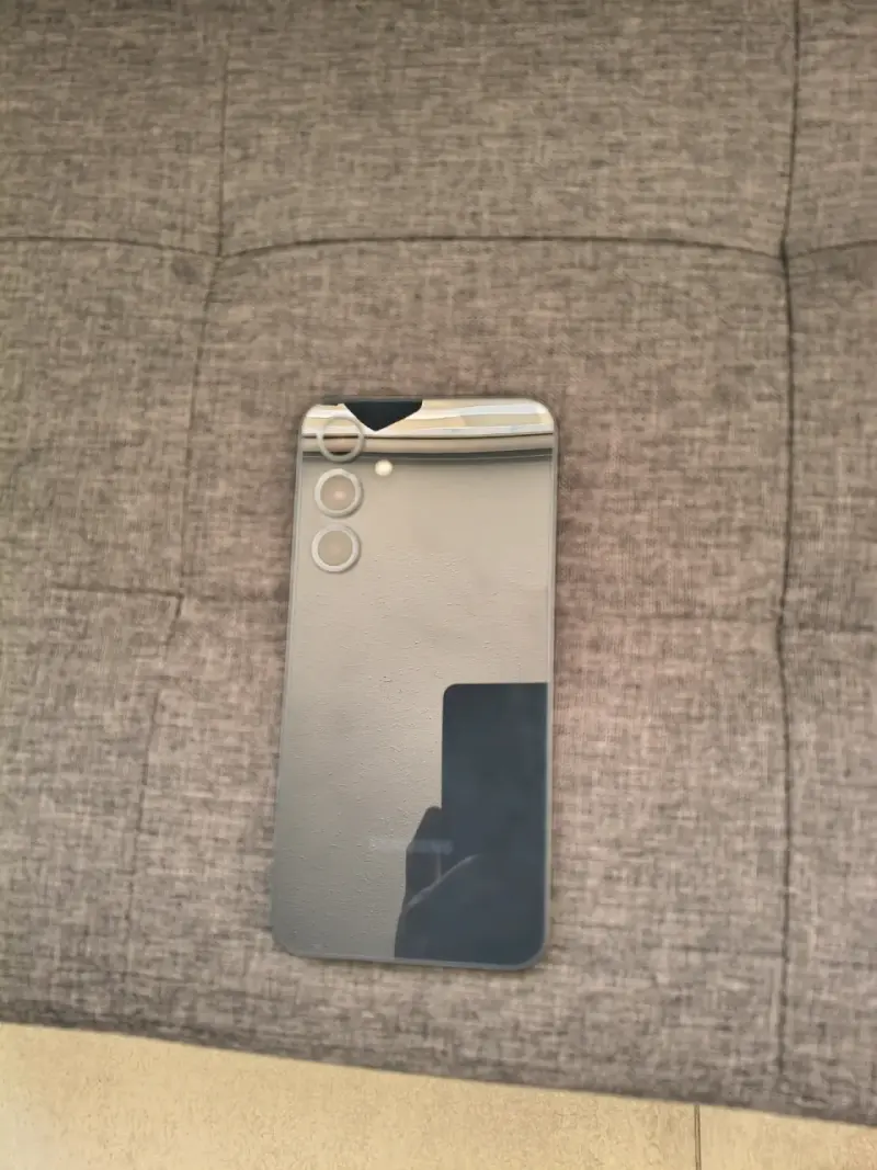 Smartphone Samsung azul - 3