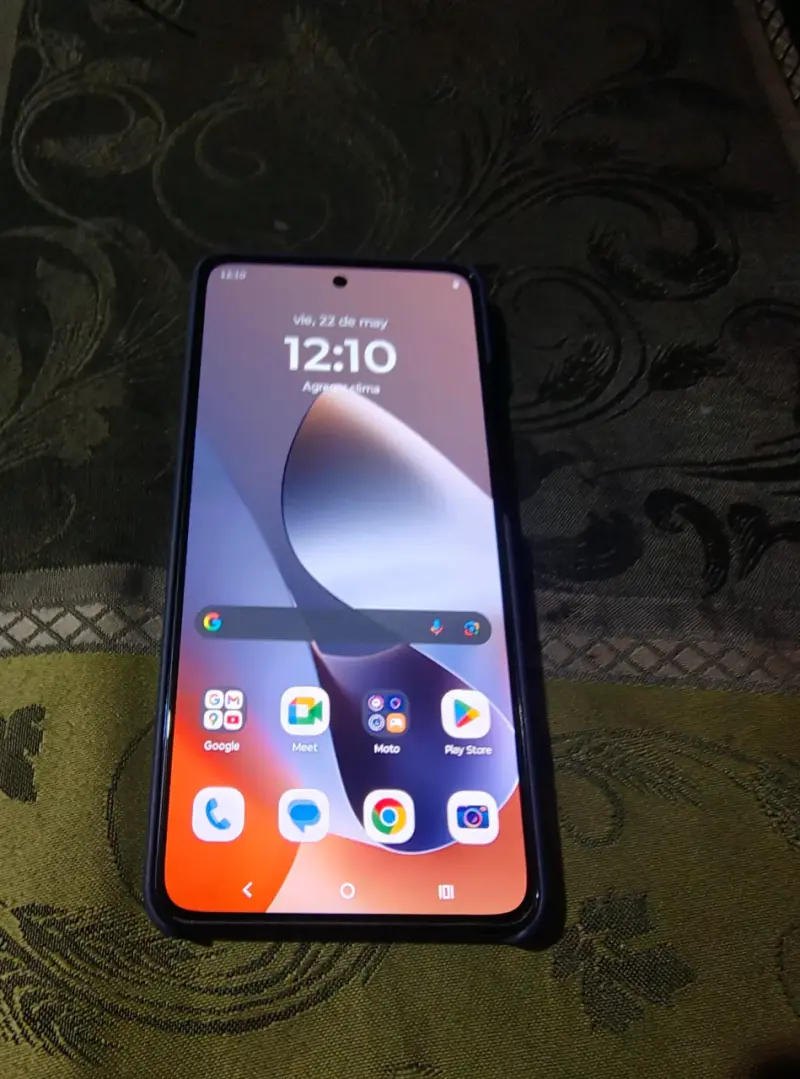 Smartphone con pantalla grande - 1