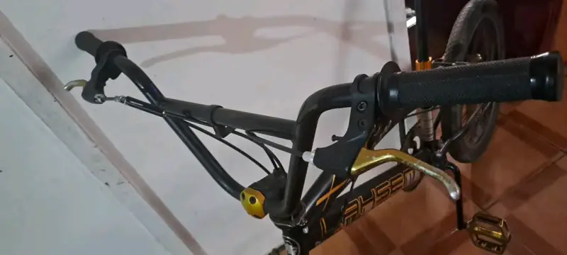 Bicicleta BMX Lahsen negra - 3